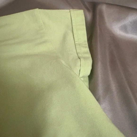 Gymshark Neon Green Tee - Picture 4 of 5